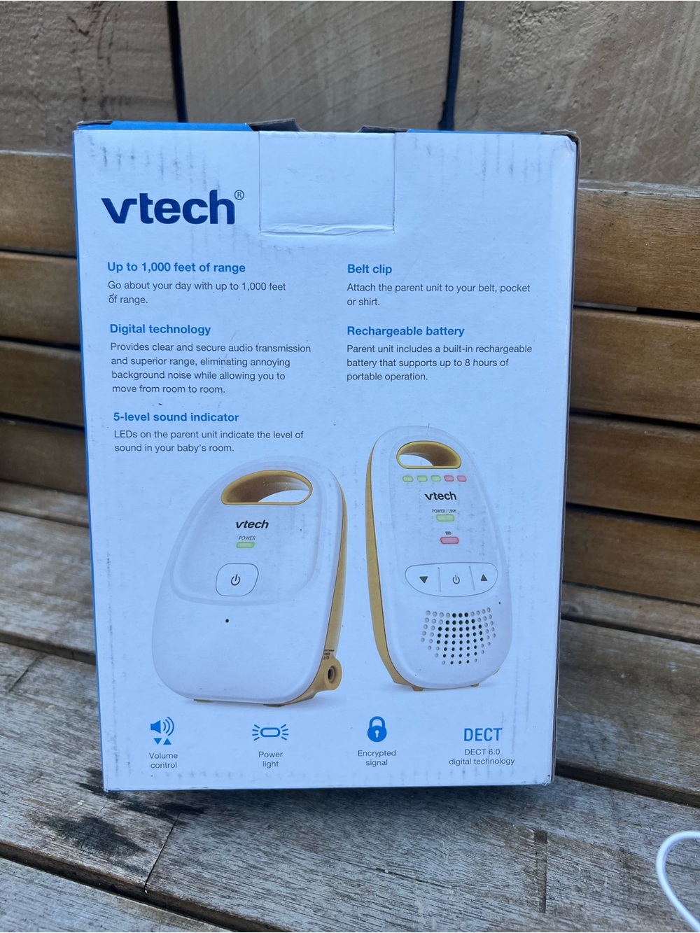 vTech Baby Monitor Portable Audio - White and Gold